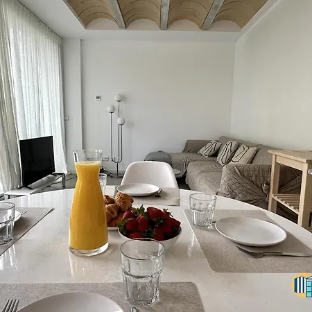 Apt Jardins D'aro Apartment